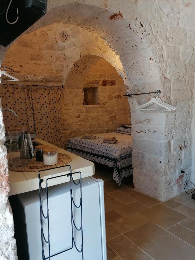 Hostal Trullo Del Sol Ceglie Messapica Exterior foto