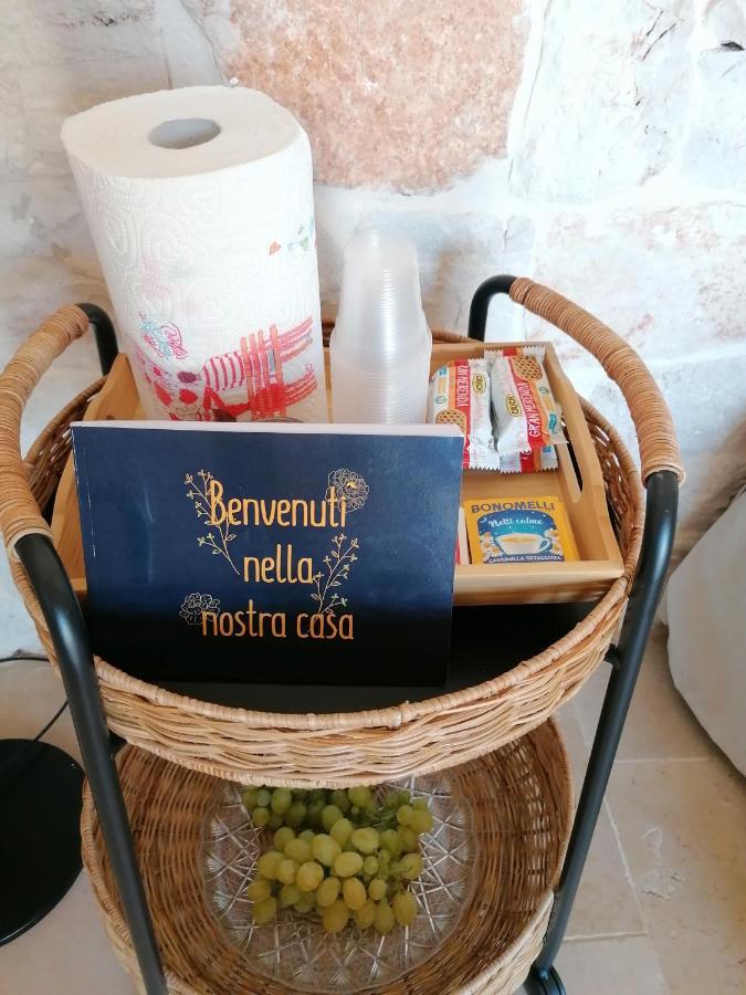 Hostal Trullo Del Sol Ceglie Messapica Exterior foto