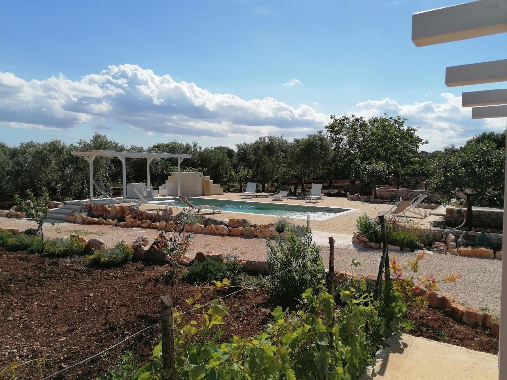 Hostal Trullo Del Sol Ceglie Messapica Exterior foto