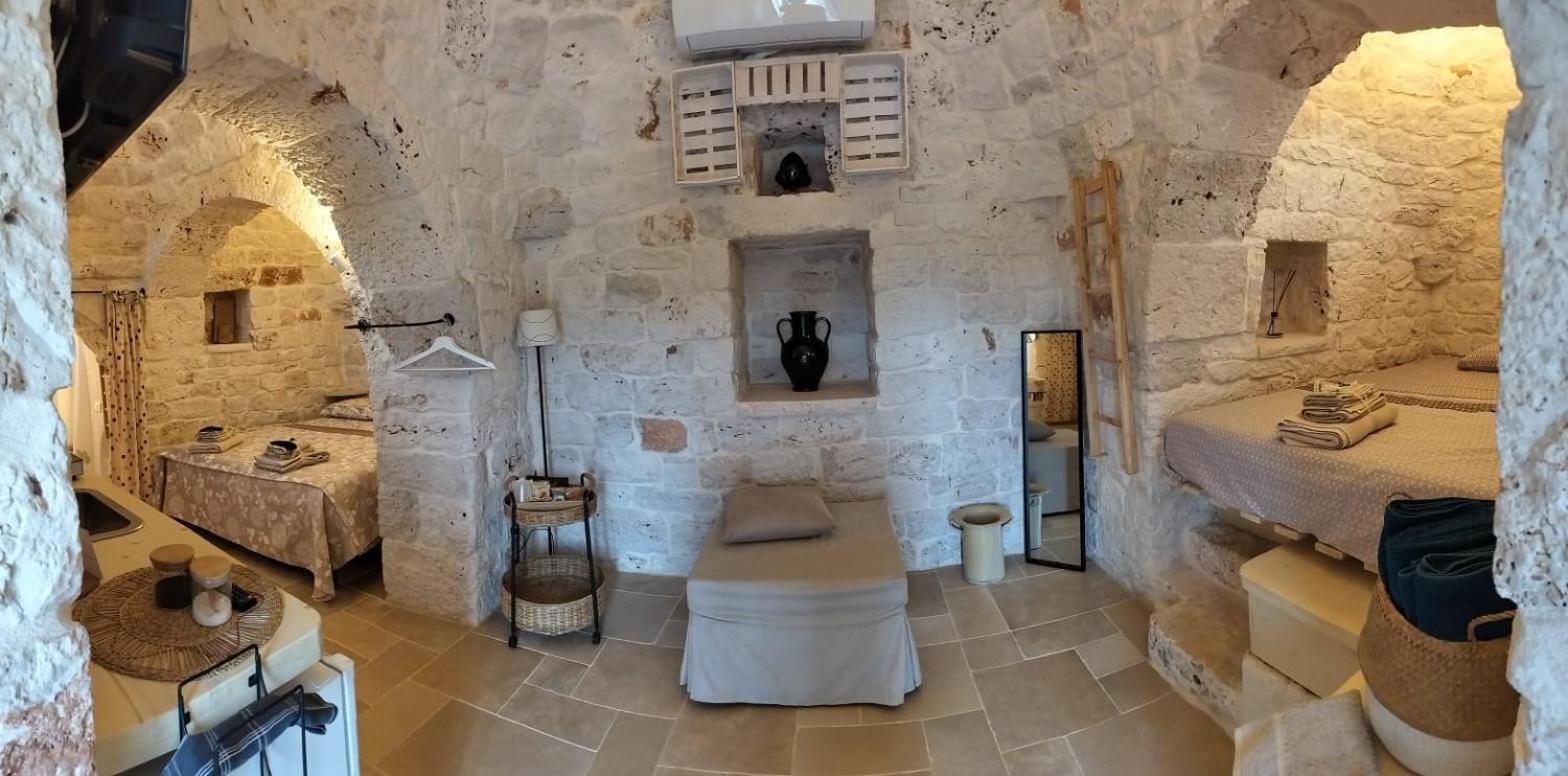 Hostal Trullo Del Sol Ceglie Messapica Exterior foto
